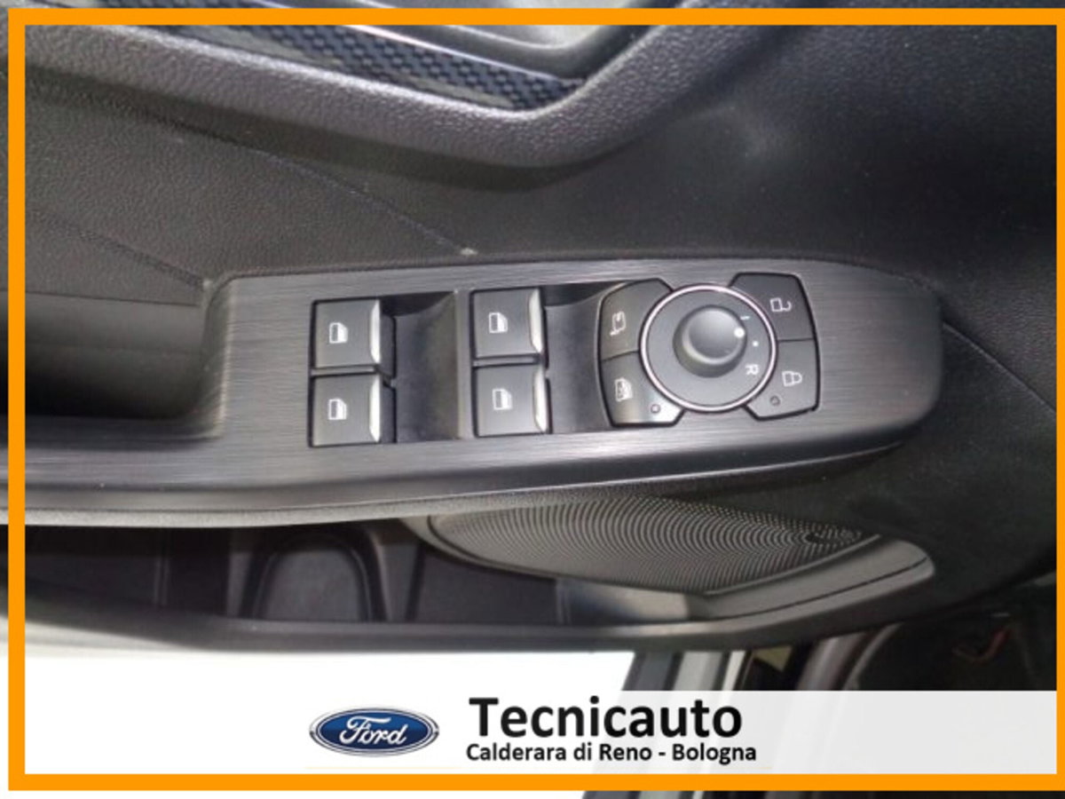 Ford Kuga 2.5 Full Hybrid 190 CV CVT 2WD ST-Line Design (20)