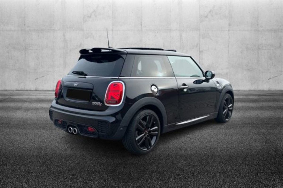 MINI Mini 2.0 Cooper S (2)