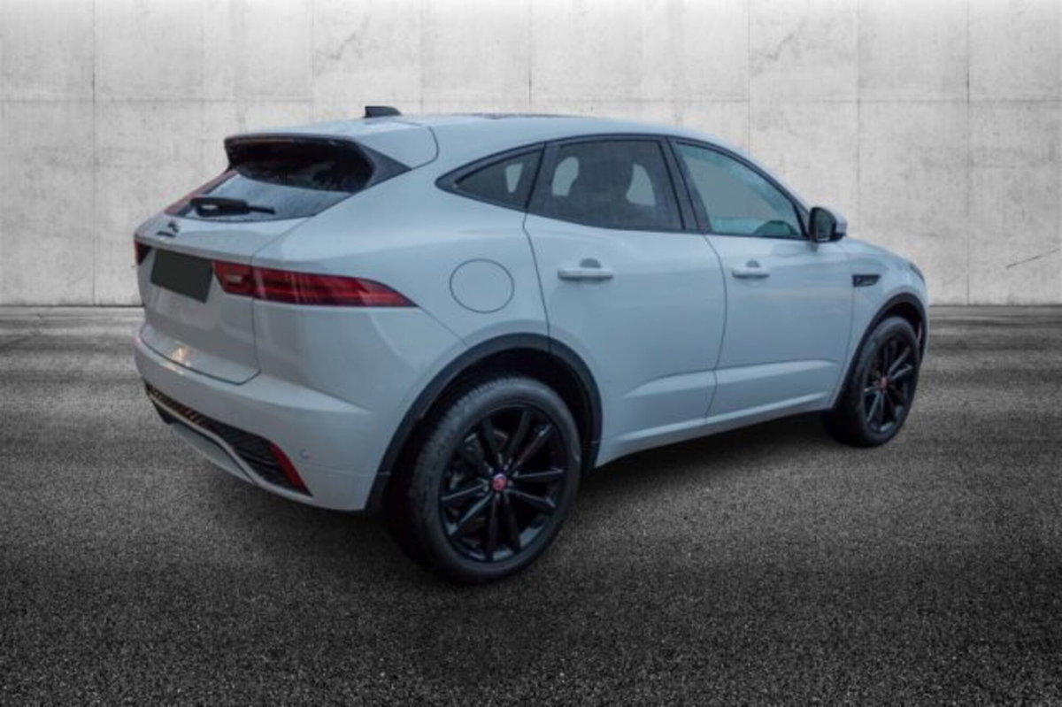 Jaguar E-Pace 2.0d i4 mhev R-Dynamic SE awd 163cv auto (3)