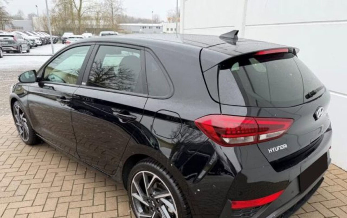 Hyundai i30 Fastback 1.5 T-GDI DCT 48V N-Line (3)