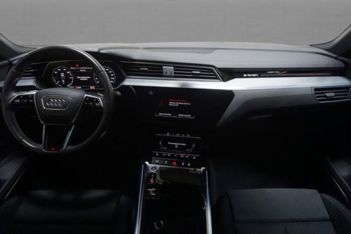 Audi e-tron Sportback 55 quattro S line edition (6)