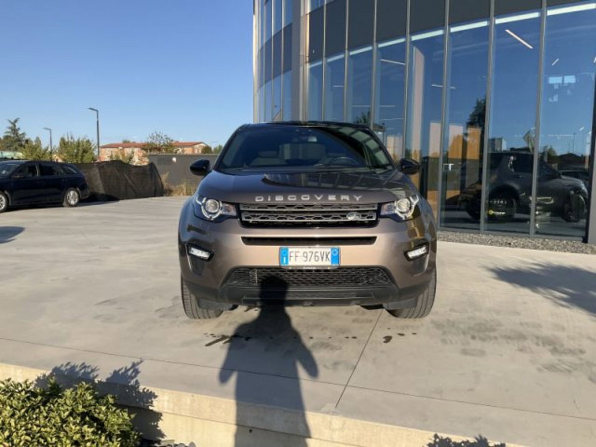 Land Rover Discovery Sport 2.0 TD4 150 CV SE (2)