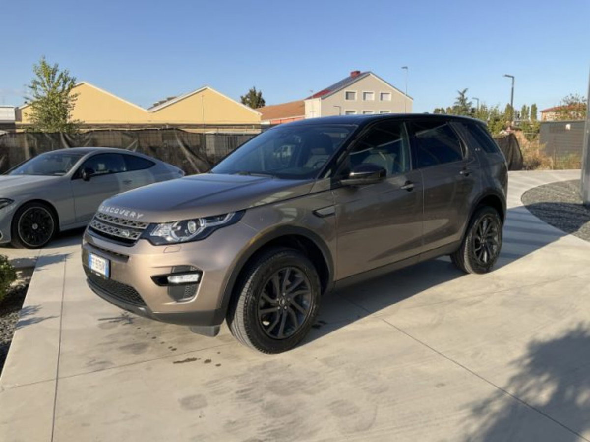 Land Rover Discovery Sport 2.0 TD4 150 CV SE (3)