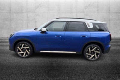 MINI Mini Countryman E Favoured (2)