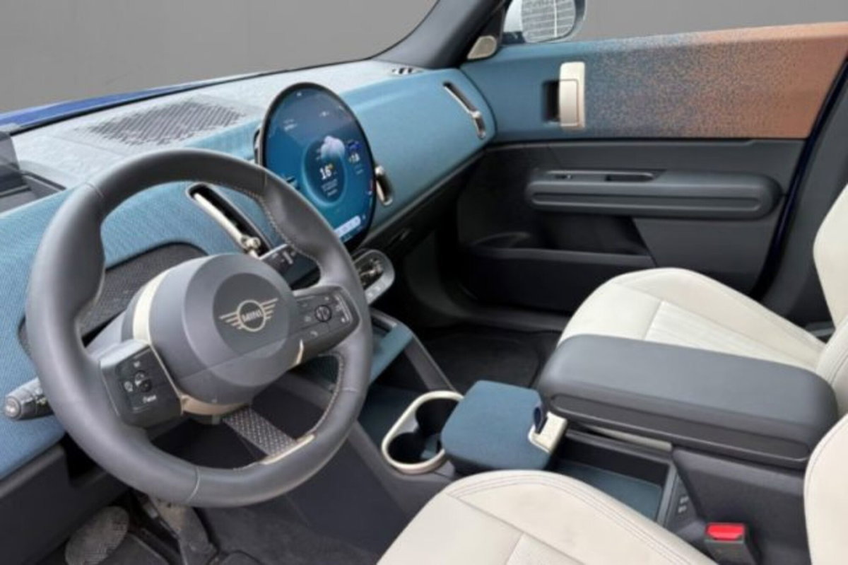 MINI Mini Countryman E Favoured (3)