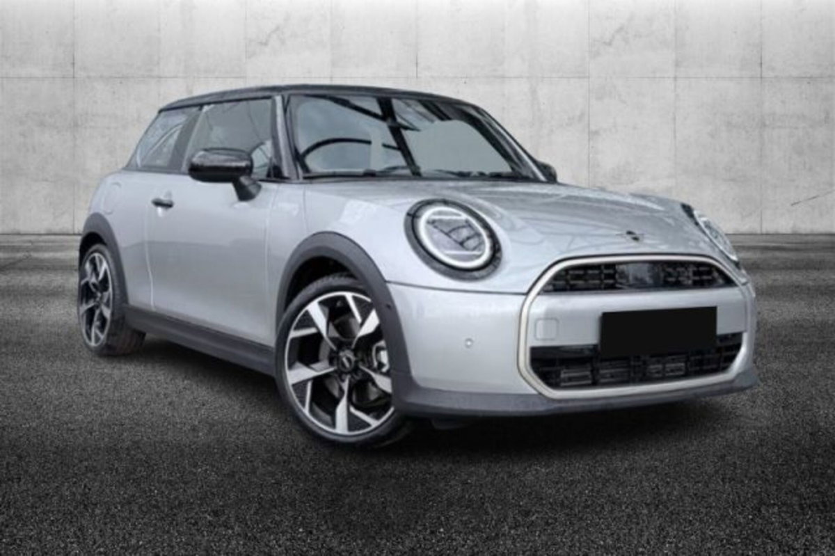 MINI Mini 3p 1.5 C Favoured auto