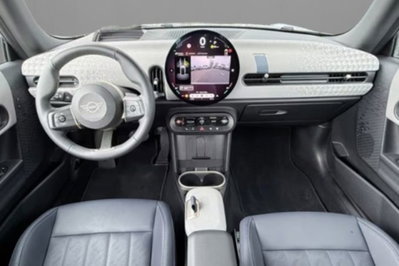 MINI Mini 3p 1.5 C Favoured auto (5)