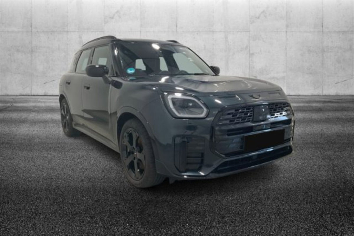 MINI Mini Countryman E JCW (2)