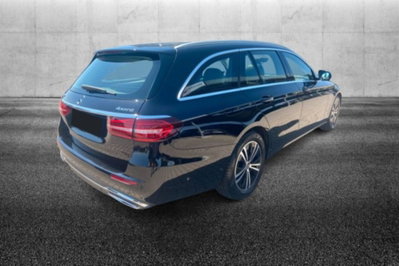 Mercedes-Benz Classe E Station Wagon 220 d Mild hybrid 4Matic Auto Business Sport (3)