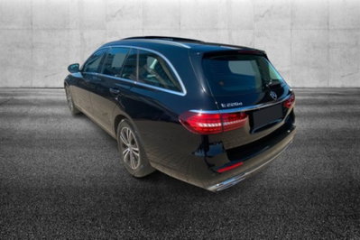 Mercedes-Benz Classe E Station Wagon 220 d Mild hybrid 4Matic Auto Business Sport (4)