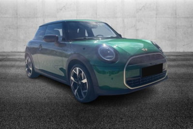 MINI Mini 3p 1.5 C Favoured auto (2)
