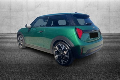 MINI Mini 3p 1.5 C Favoured auto (3)