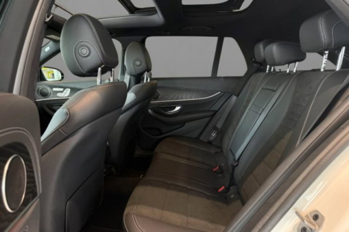 Mercedes-Benz Classe E Station Wagon 300 e Auto Plug in hybrid Premium Plus (8)