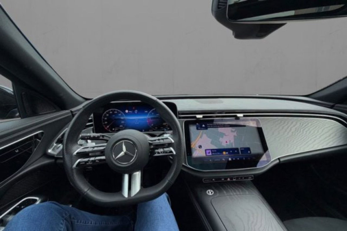Mercedes-Benz Classe E Station Wagon 220 d AMG Line Advanced auto (6)