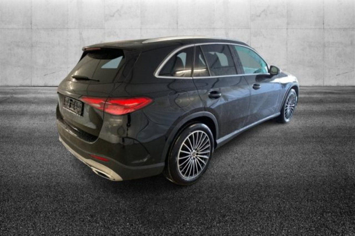 Mercedes-Benz GLC 220 d 4Matic Mild Hybrid AMG Advanced Plus (3)