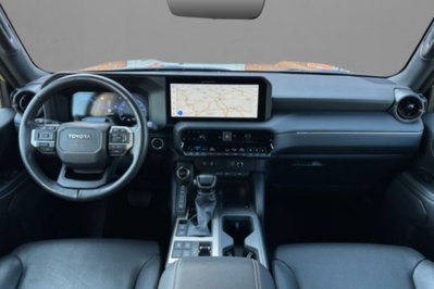 Toyota Land Cruiser 2.8 d-4d Lounge awd auto (6)
