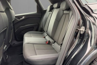 Audi Q4 Q4 40 e-tron S line edition (8)