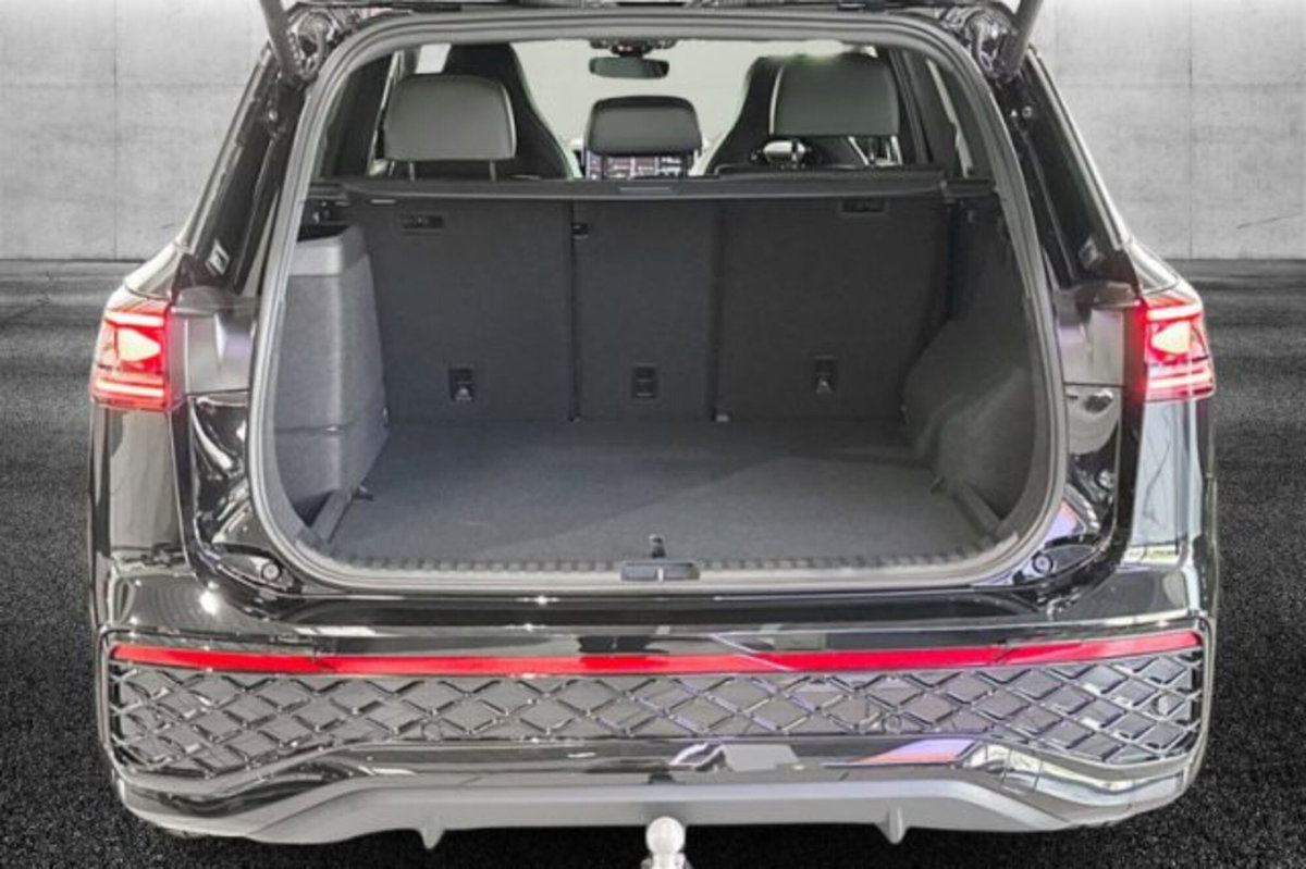 Volkswagen Tayron 1.5 tsi ehybrid R-Line 272cv dsg (5)