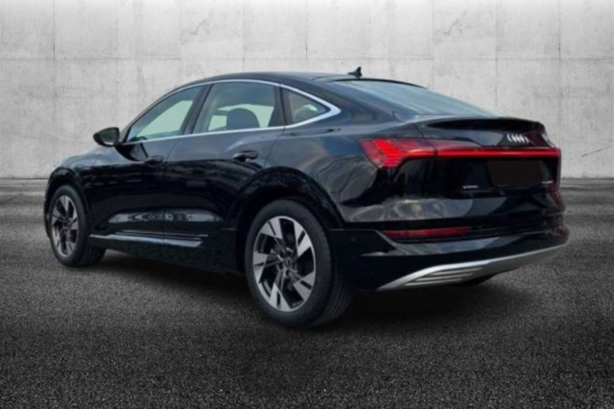 Audi e-tron Sportback 50 quattro Business (2)