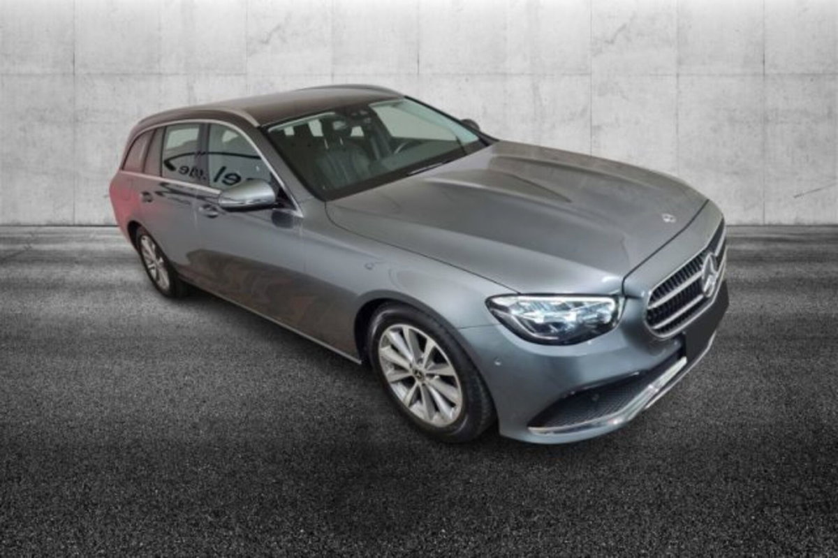 Mercedes-Benz Classe E Station Wagon 200 d Auto Exclusive (2)