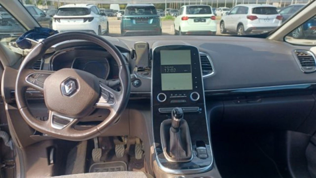 Renault Espace dCi Energy  Zen (6)