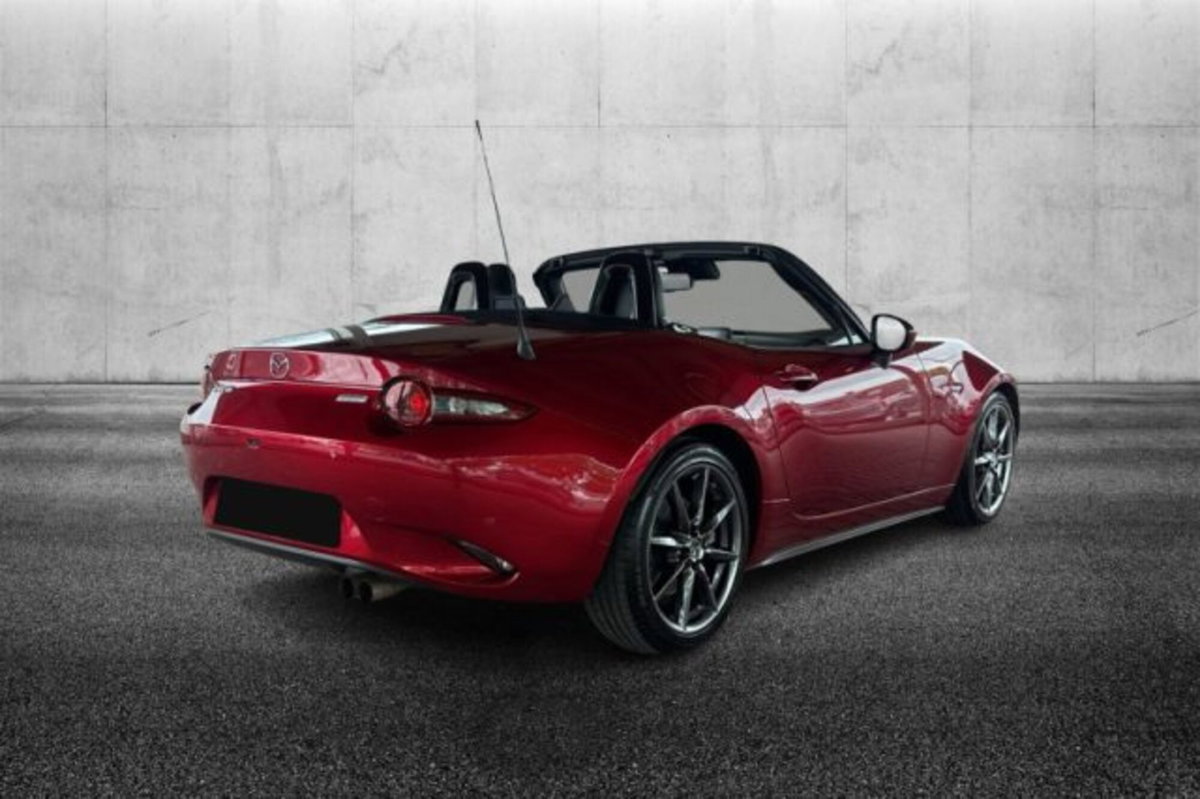 Mazda MX-5 2.0L Skyactiv-G Sport (3)
