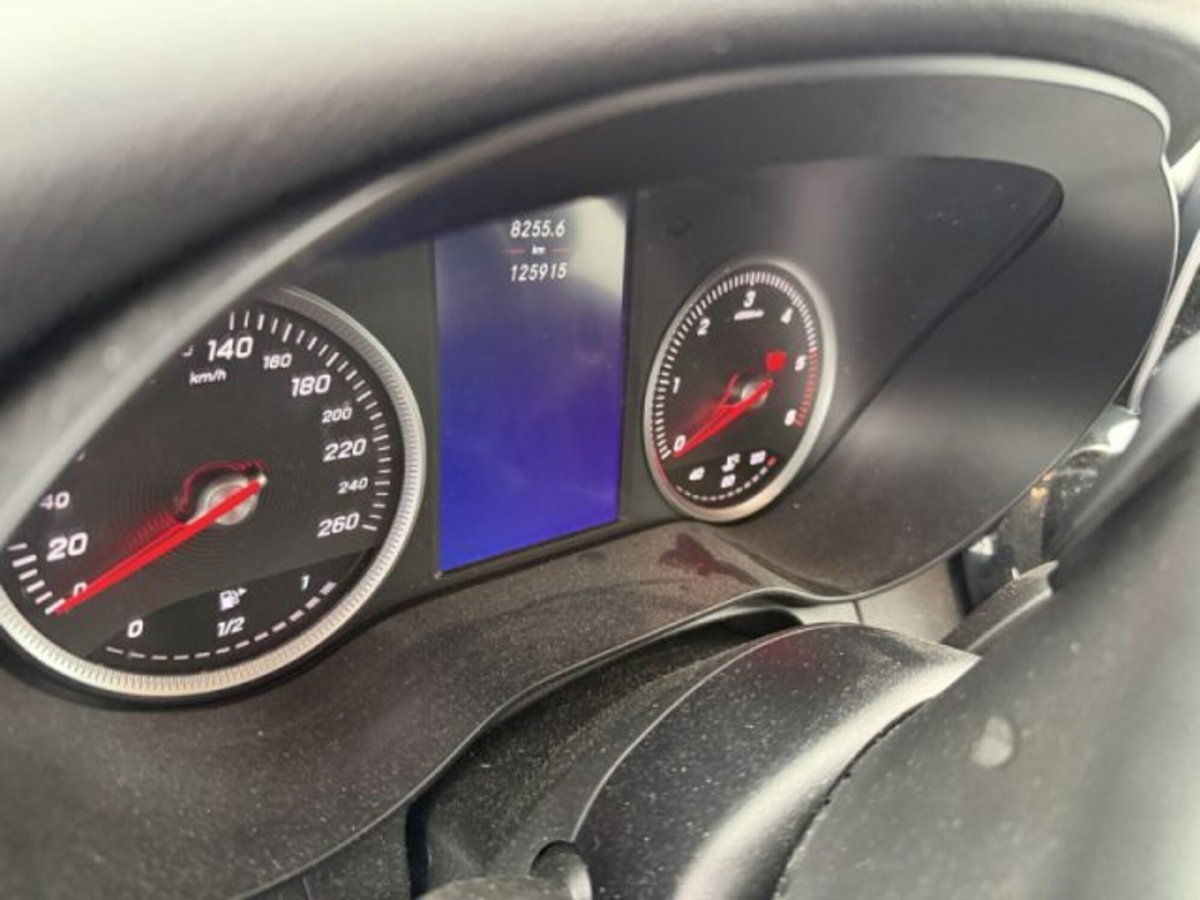 Mercedes-Benz GLC SUV 220 d 4Matic Business (5)