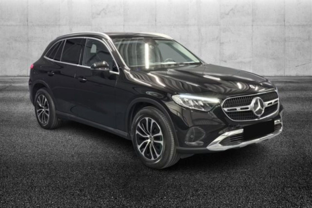 Mercedes-Benz GLC 220 d 4Matic Mild Hybrid AMG Advanced Plus (2)