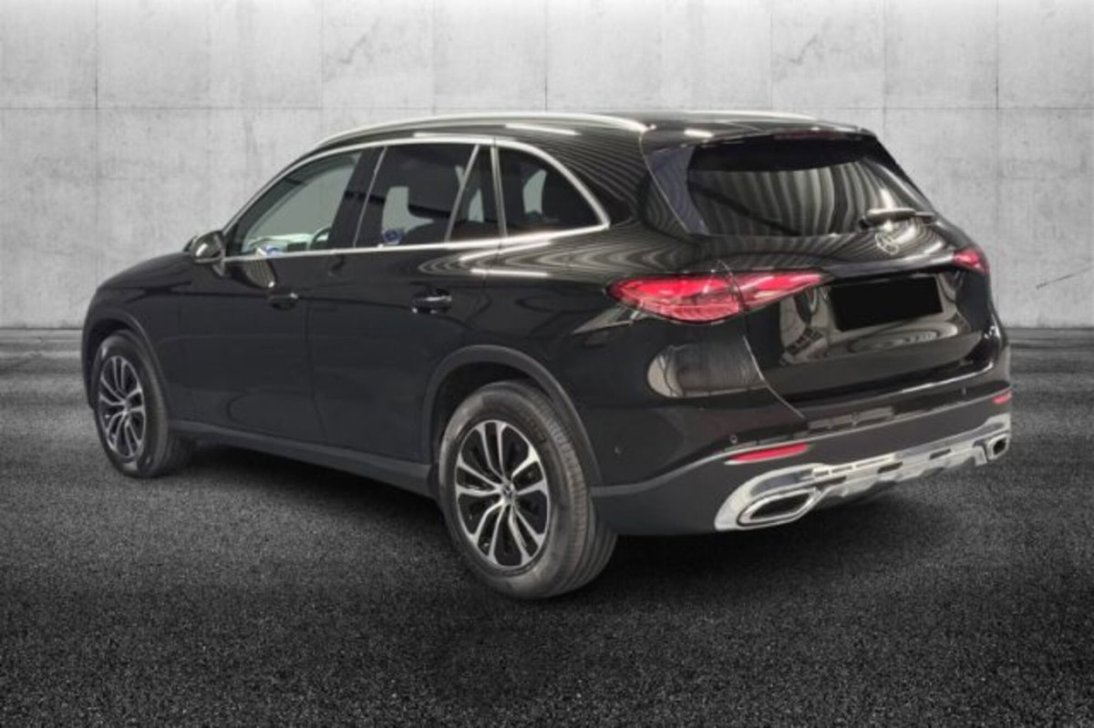 Mercedes-Benz GLC 220 d 4Matic Mild Hybrid AMG Advanced Plus (3)