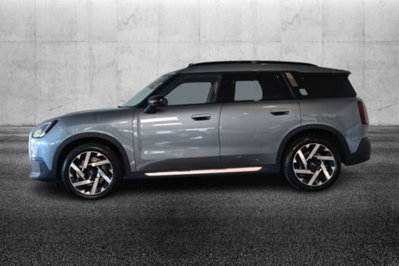 MINI Mini Countryman E Favoured (3)