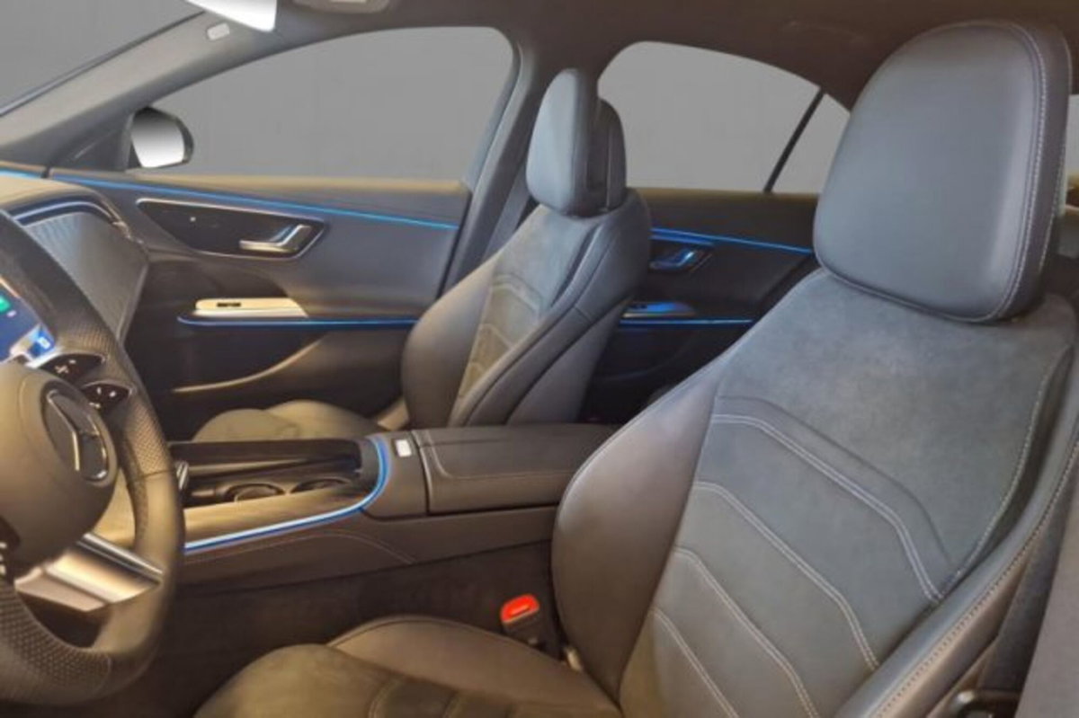 Mercedes-Benz Classe E 300 CDI BlueEFFICIENCY Avantgarde AMG (6)