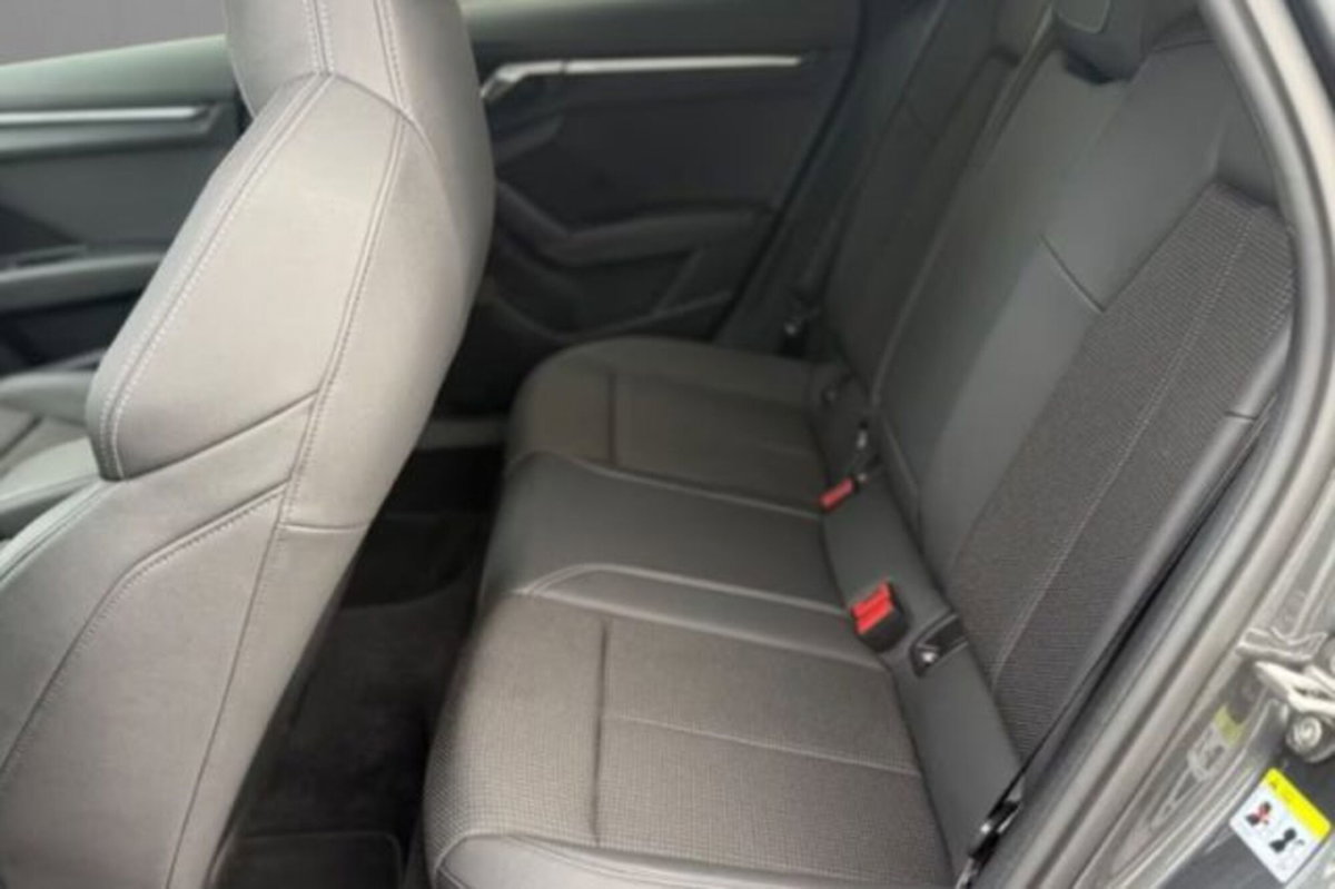 Audi A3 Sportback 30 TDI S tronic S line edition (8)