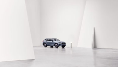 Volvo XC60 T8 Recharge AWD Plug-in Hybrid automatico Plus Dark (3)