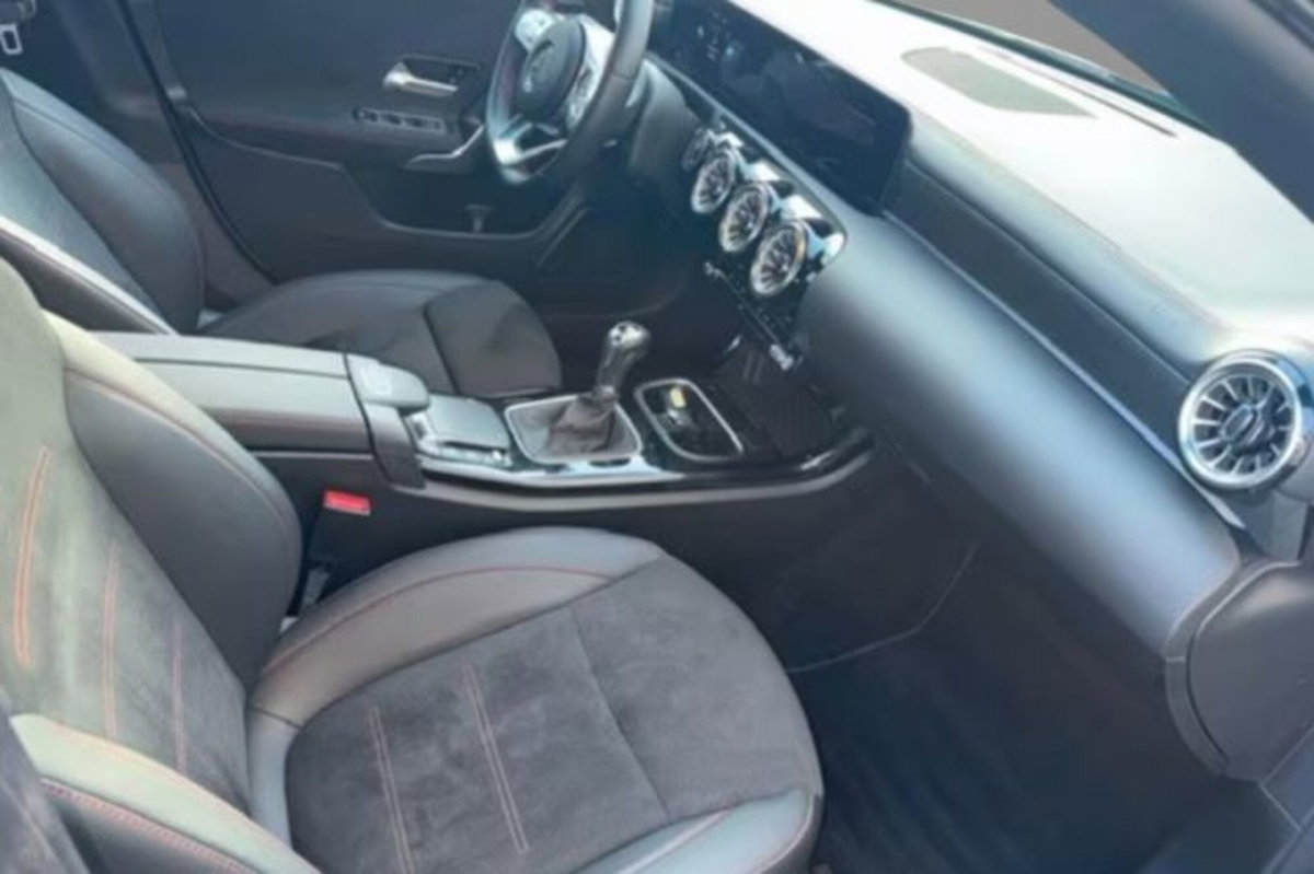 Mercedes-Benz CLA 200 Automatic Premium (5)