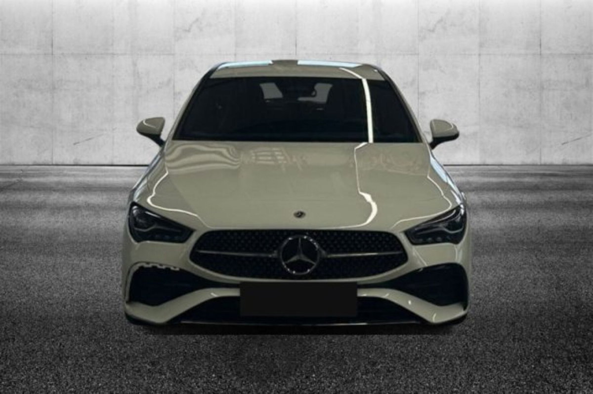Mercedes-Benz CLA Shooting Brake 180 AMG Line Advanced Plus auto (5)