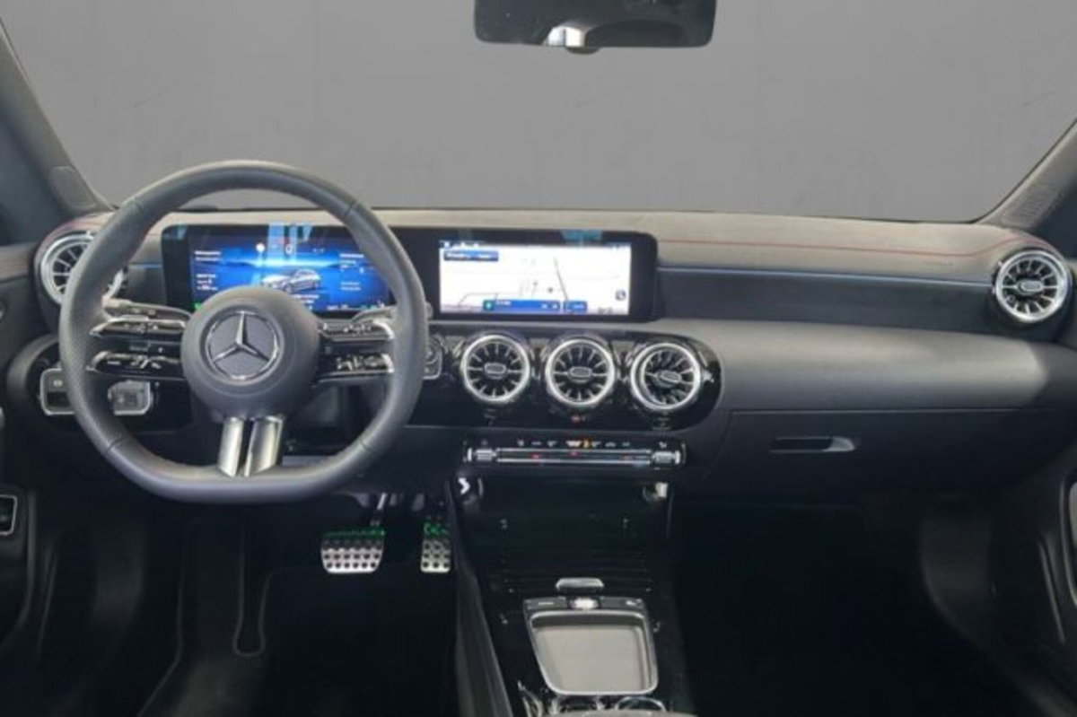 Mercedes-Benz CLA Shooting Brake 180 AMG Line Advanced Plus auto (6)