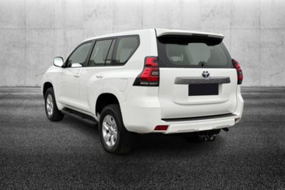 Toyota Land Cruiser 5p 2.8 d-4d Executive auto (4)