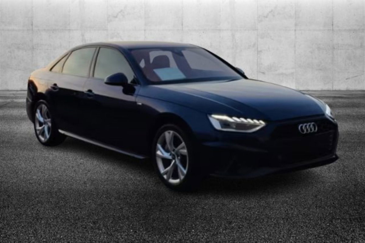 Audi A4 40 TDI S tronic S line edition (2)