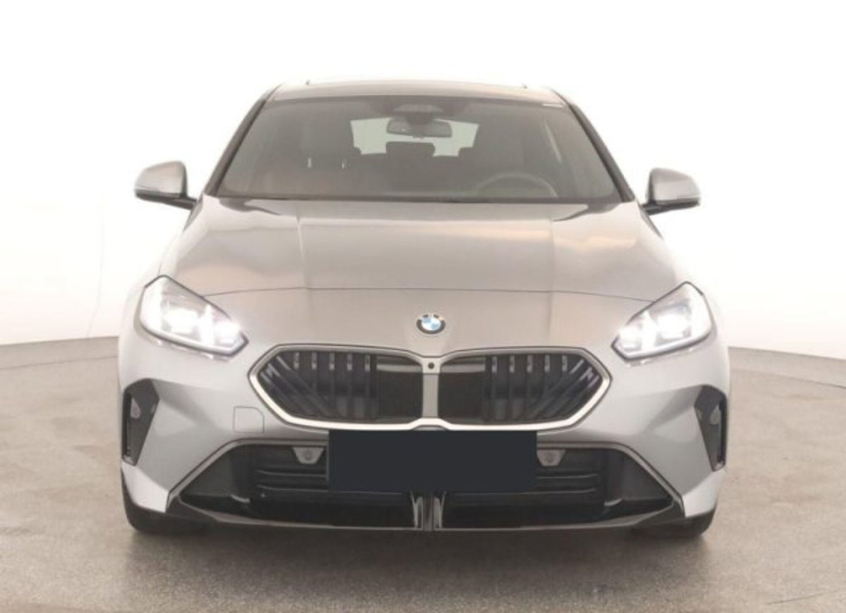 BMW Serie 1 120 48V MSport Pro auto (2)