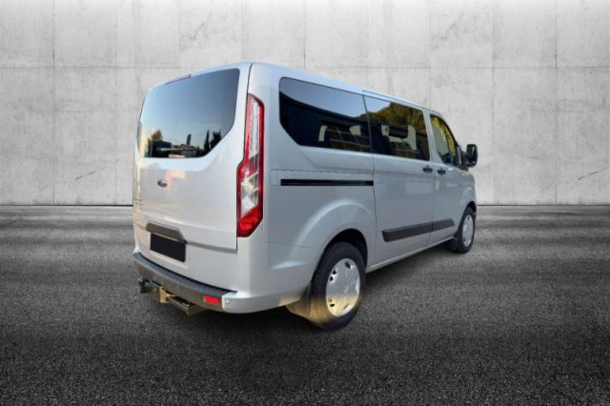 Ford Transit Custom Furgone 320 2.0 EcoBlue PL Combi Trend (3)
