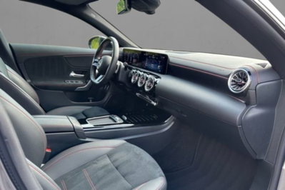 Mercedes-Benz CLA 180 Automatic Executive (5)