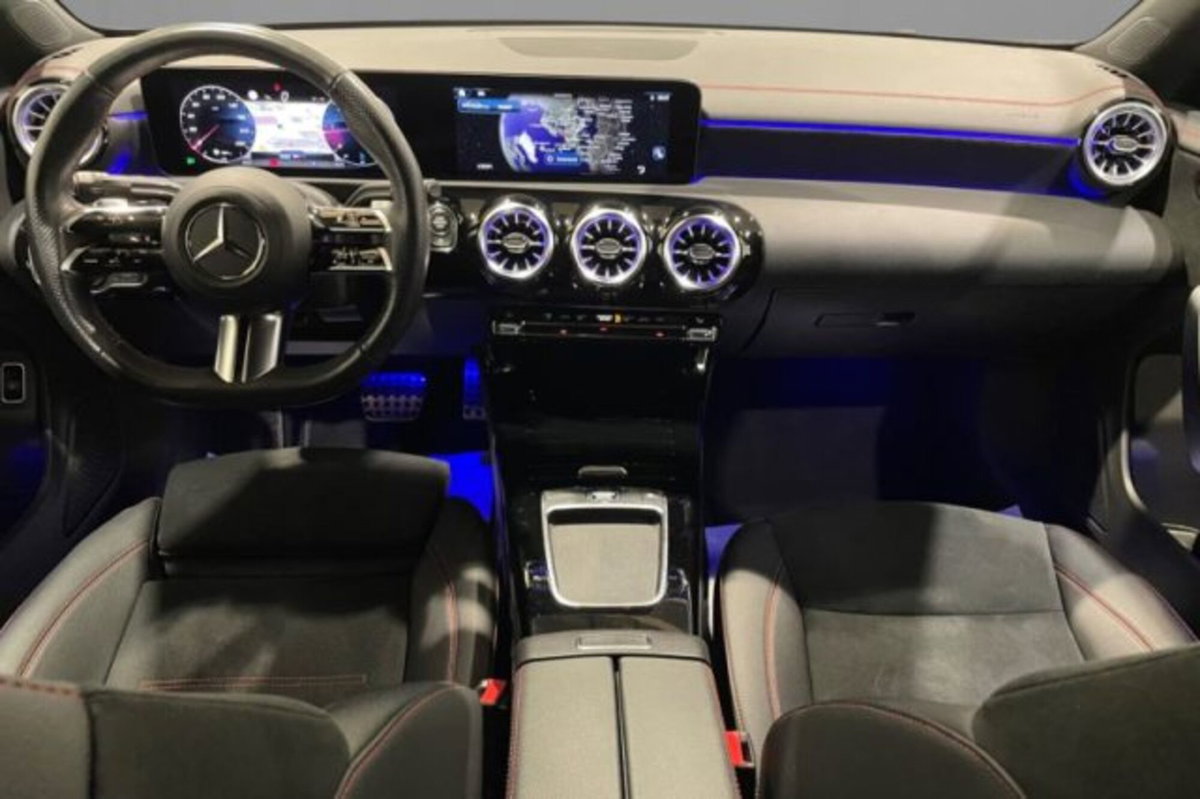 Mercedes-Benz CLA 200 d Automatic Premium (5)