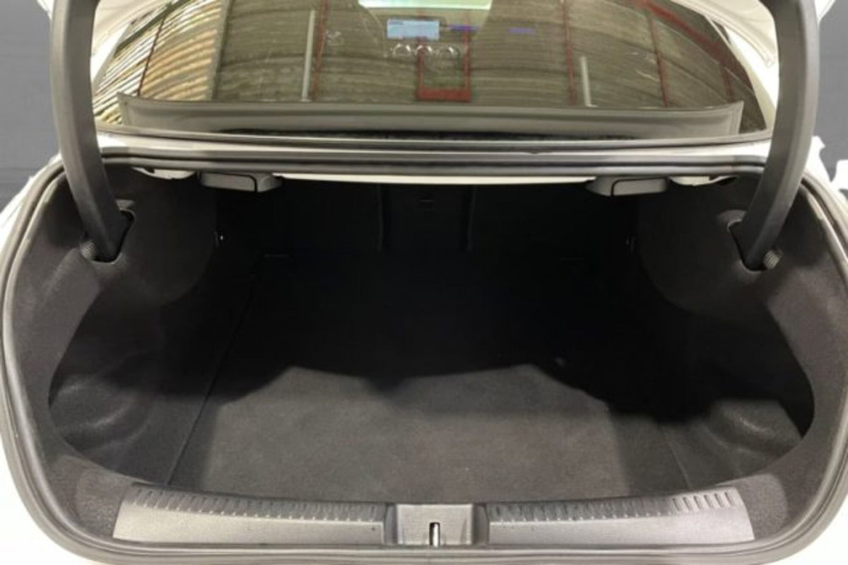 Mercedes-Benz CLA 200 d Automatic Premium (8)