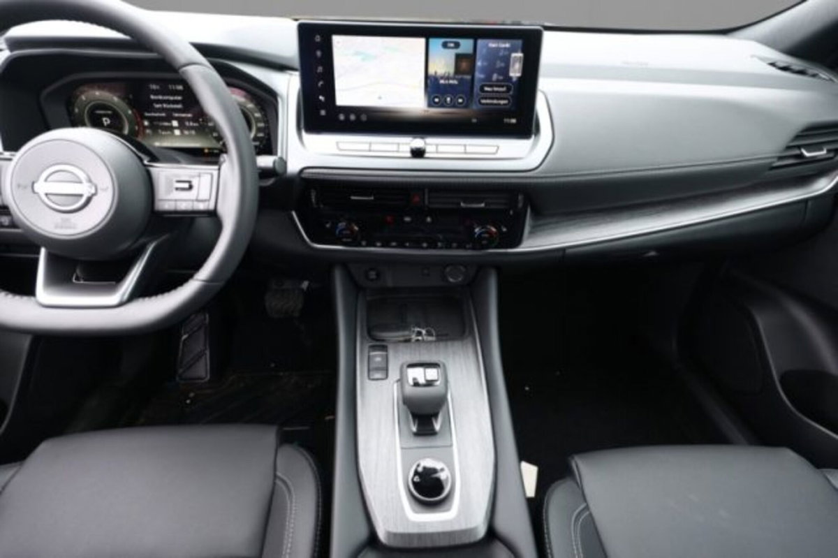Nissan Qashqai 1.3 mhev Tekna 4wd 158cv xtronic (5)