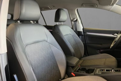 Volkswagen Golf Variant 2.0 TDI 150 CV DSG SCR R-Line (5)