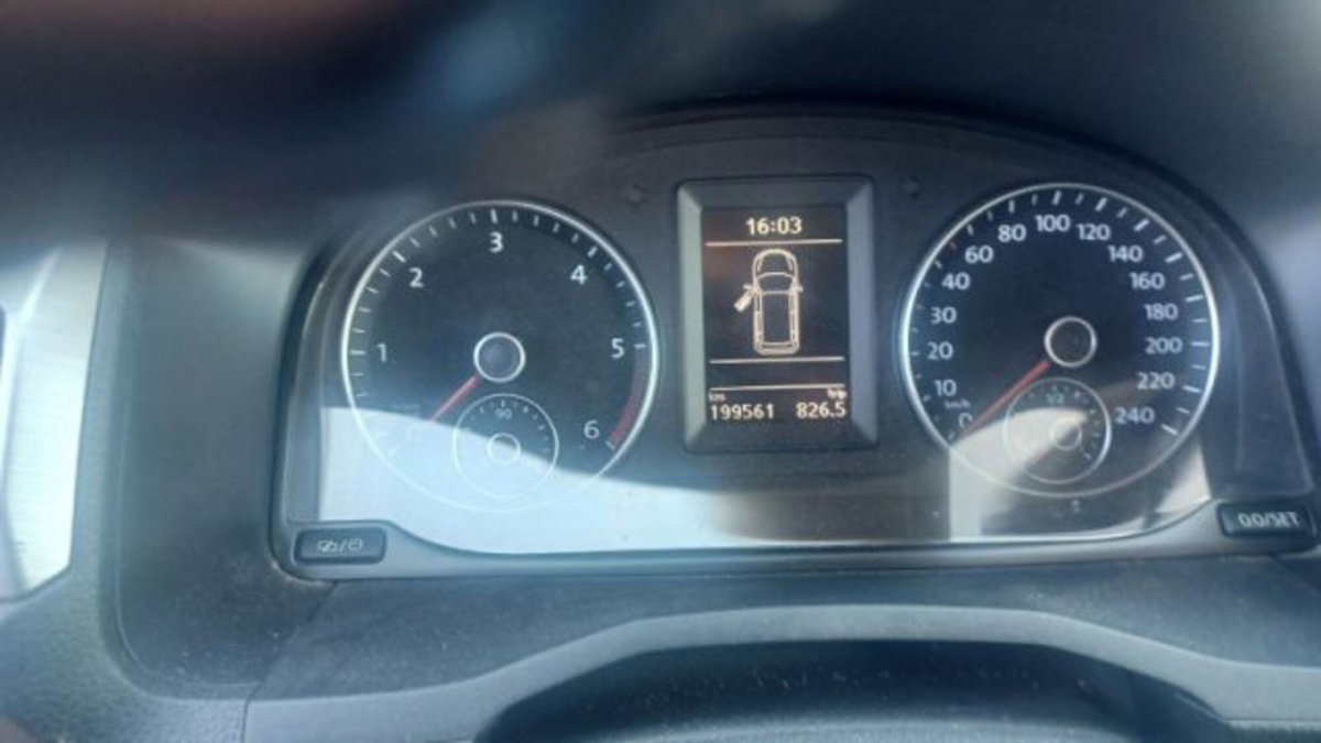 Volkswagen Caddy 2.0 TDI 102 CV Trendline (5)