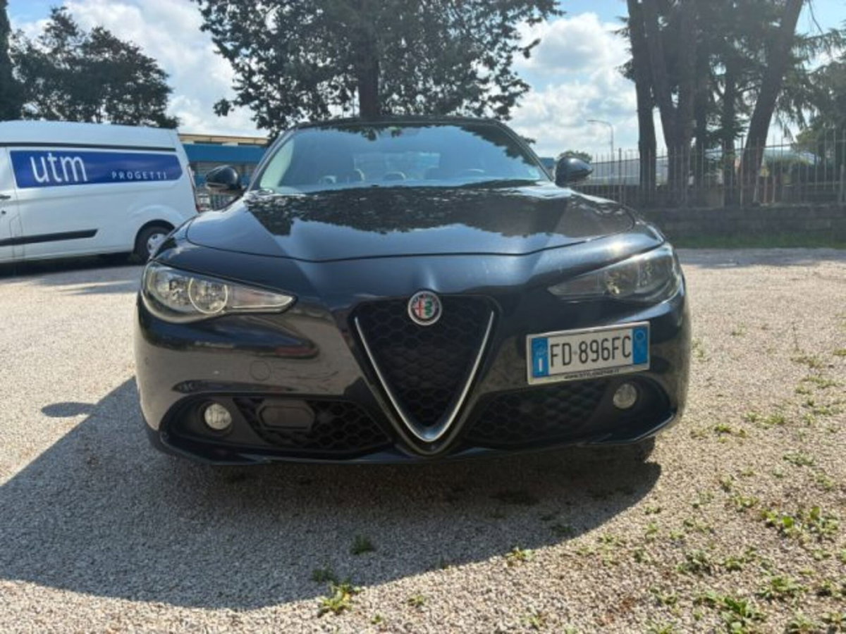 Alfa Romeo Giulia 2.2 Turbodiesel 180 CV AT8 Super (6)