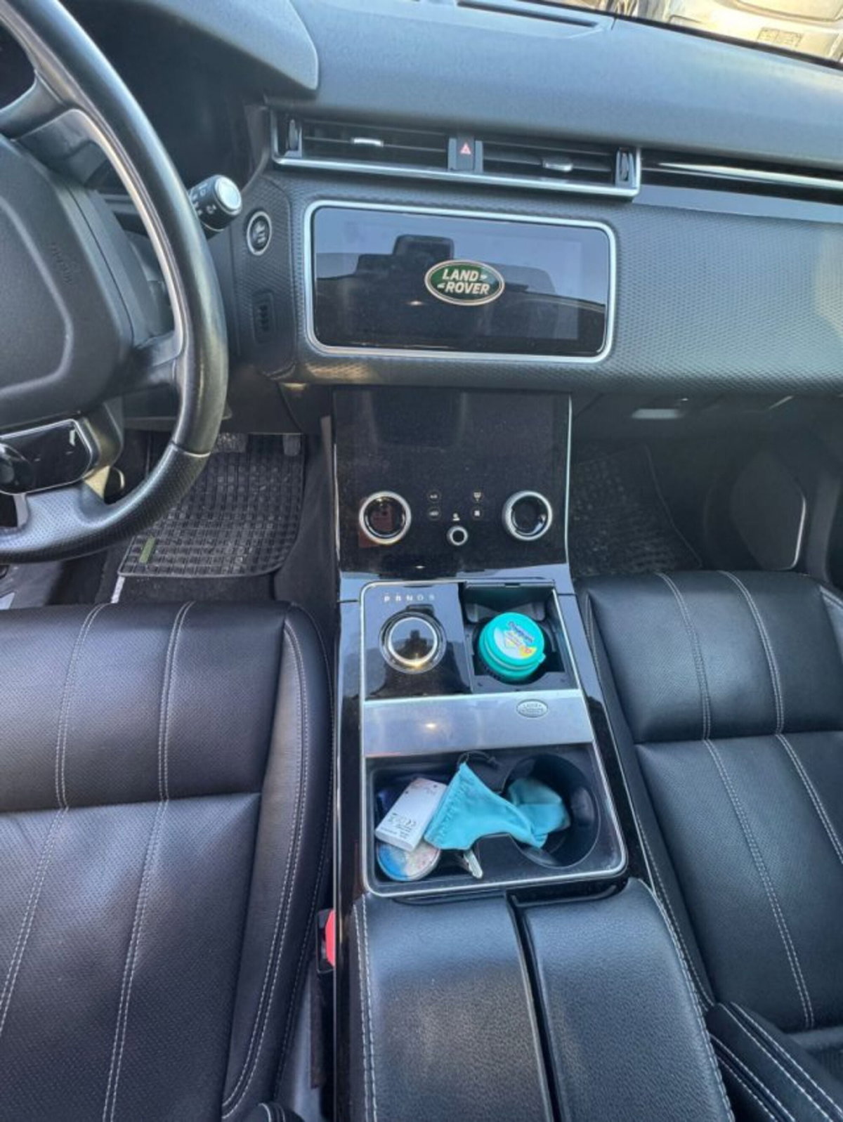 Land Rover Range Rover Velar 2.0D I4 240 CV SE (5)