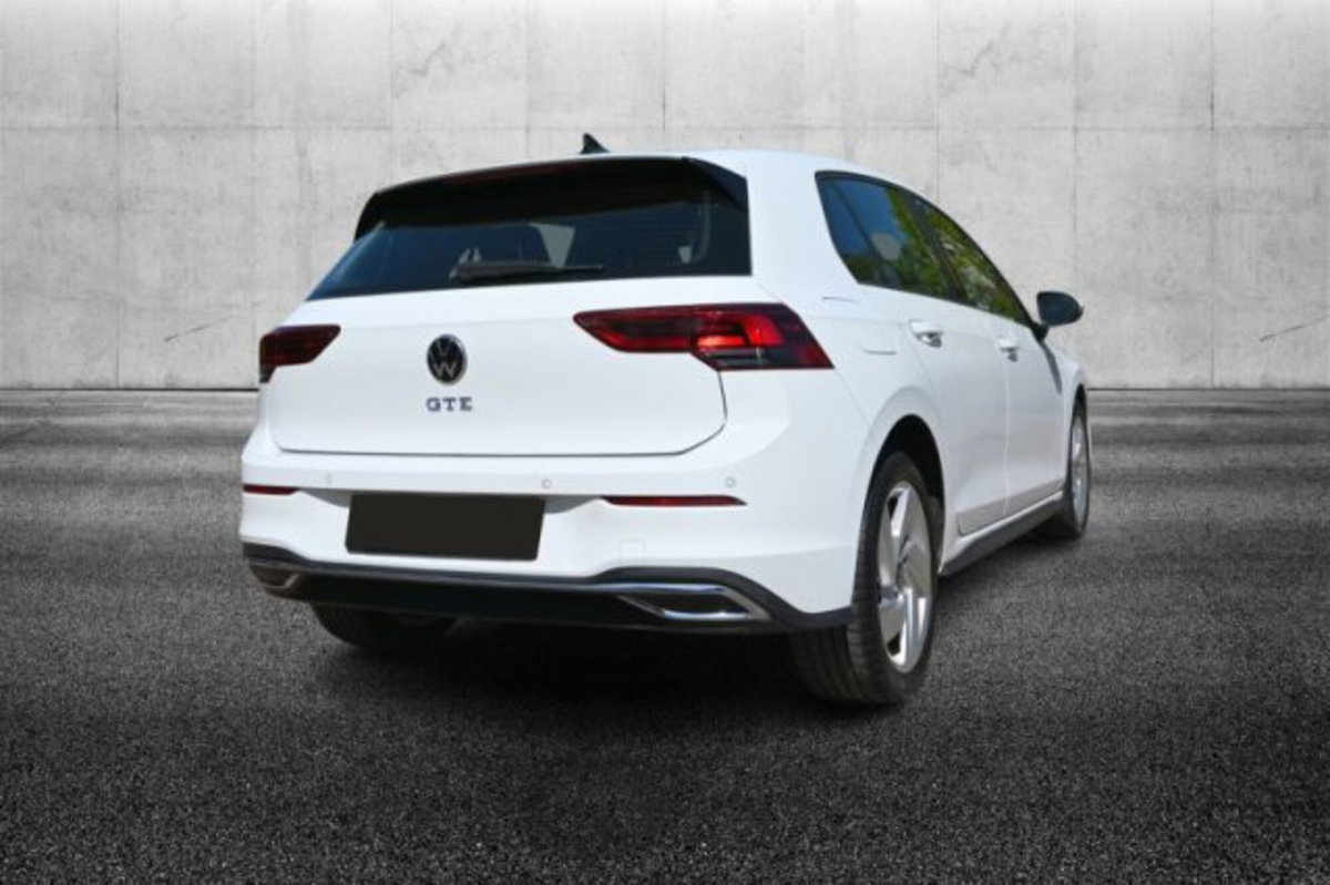 Volkswagen Golf 1.4 GTE DSG Plug-In Hybrid (5)