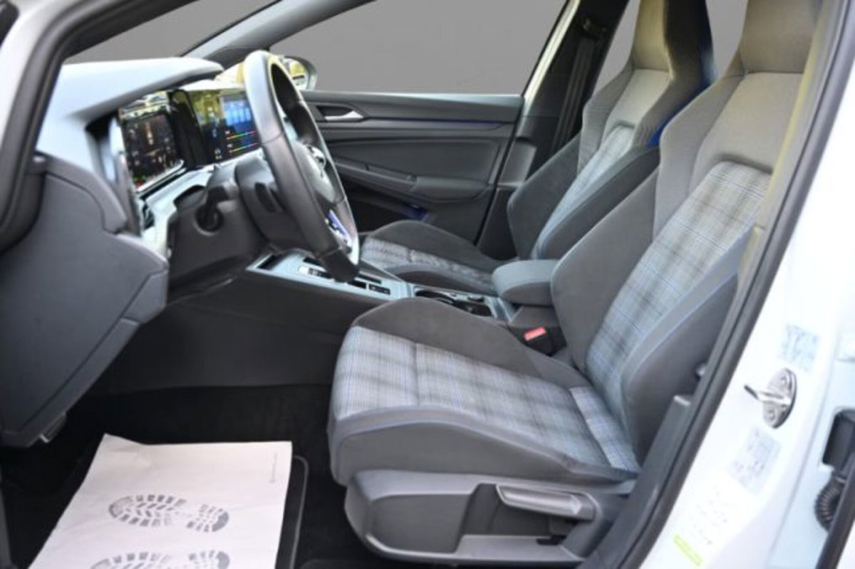 Volkswagen Golf 1.4 GTE DSG Plug-In Hybrid (7)
